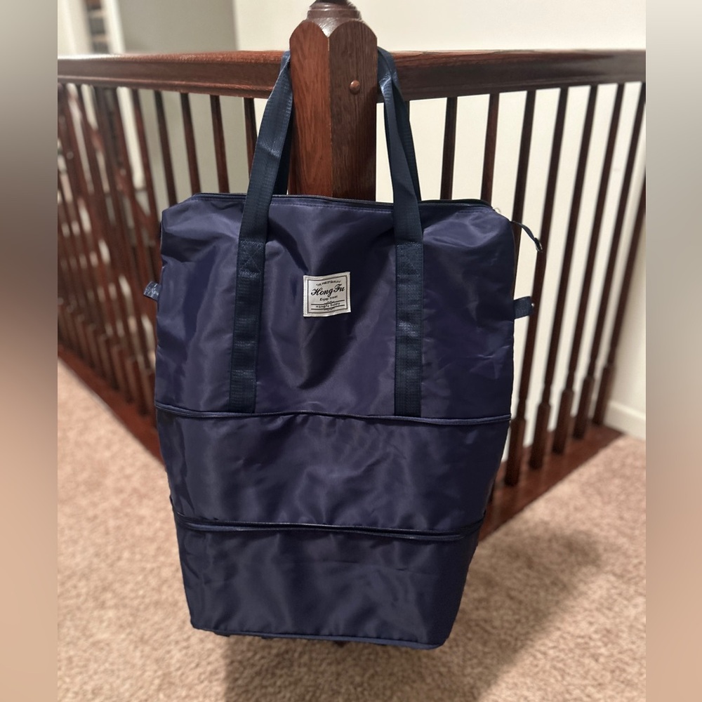 Set of 2 Adjustable Height Tote Bags with Removable Wheels